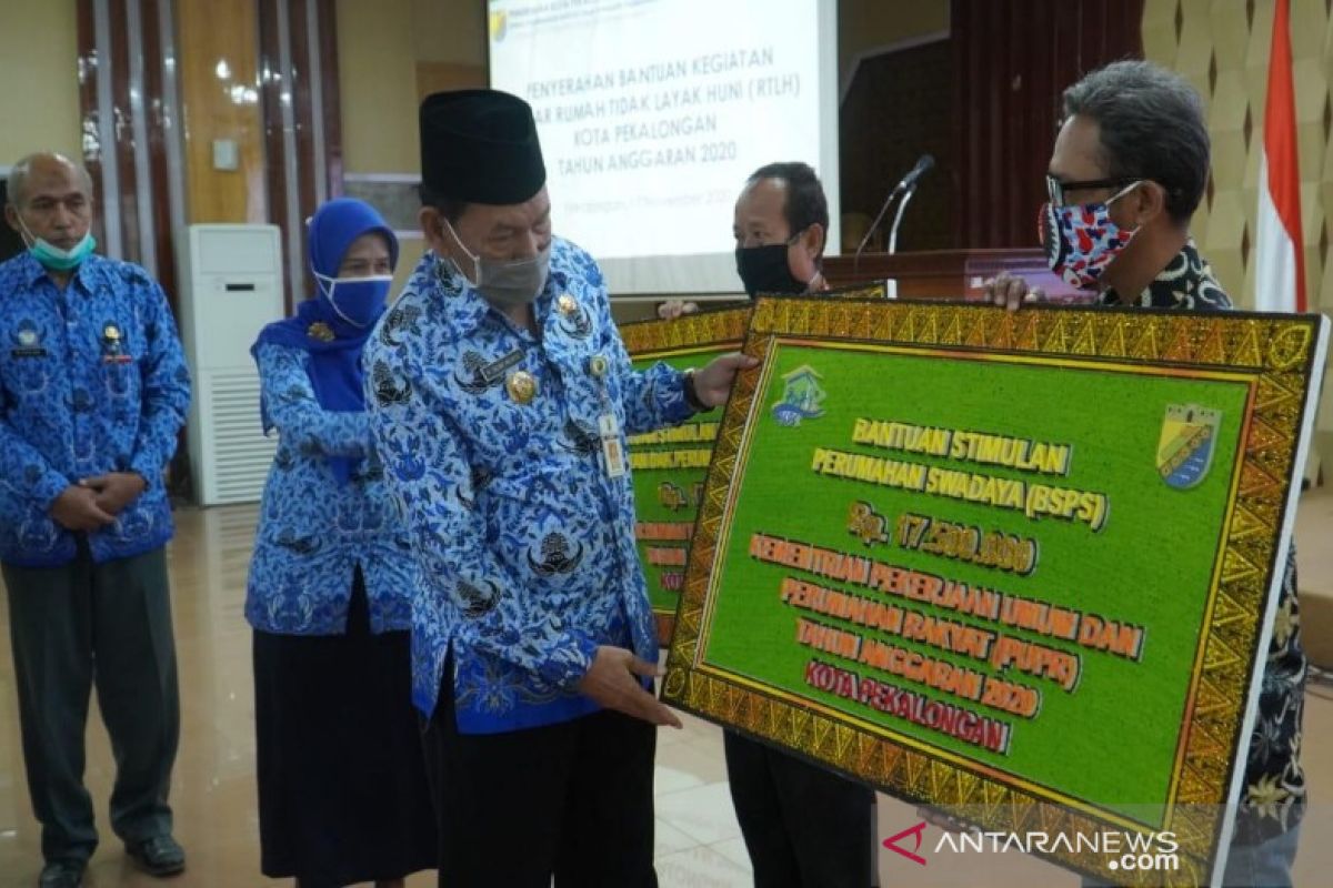 Pemkot Pekalongan targetkan penanganan RTLH  tuntas 2021