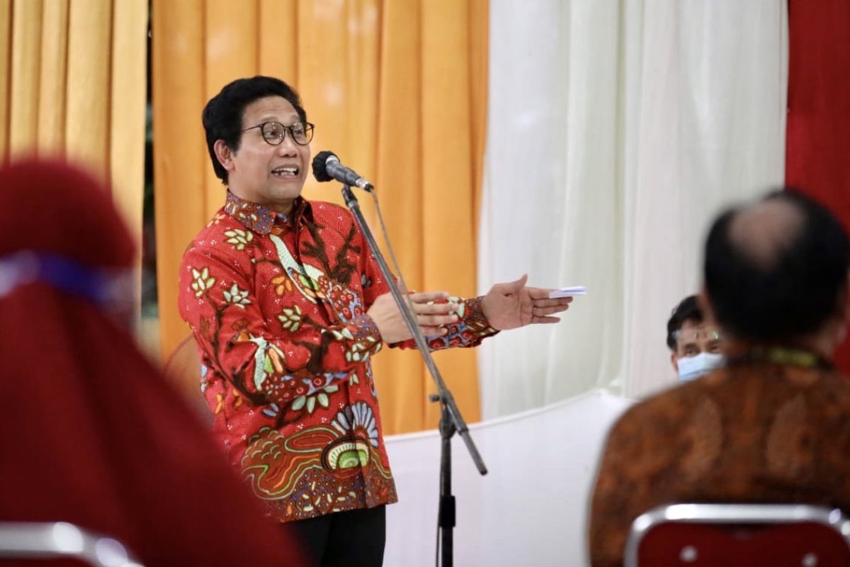 Kemendes dan UGM mencanangkan desa inklusif untuk semua warga