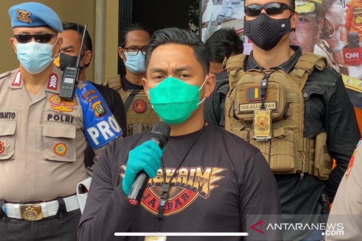 Polisi gagalkan peredaran motor curian usai ungkap penggelapan mobil