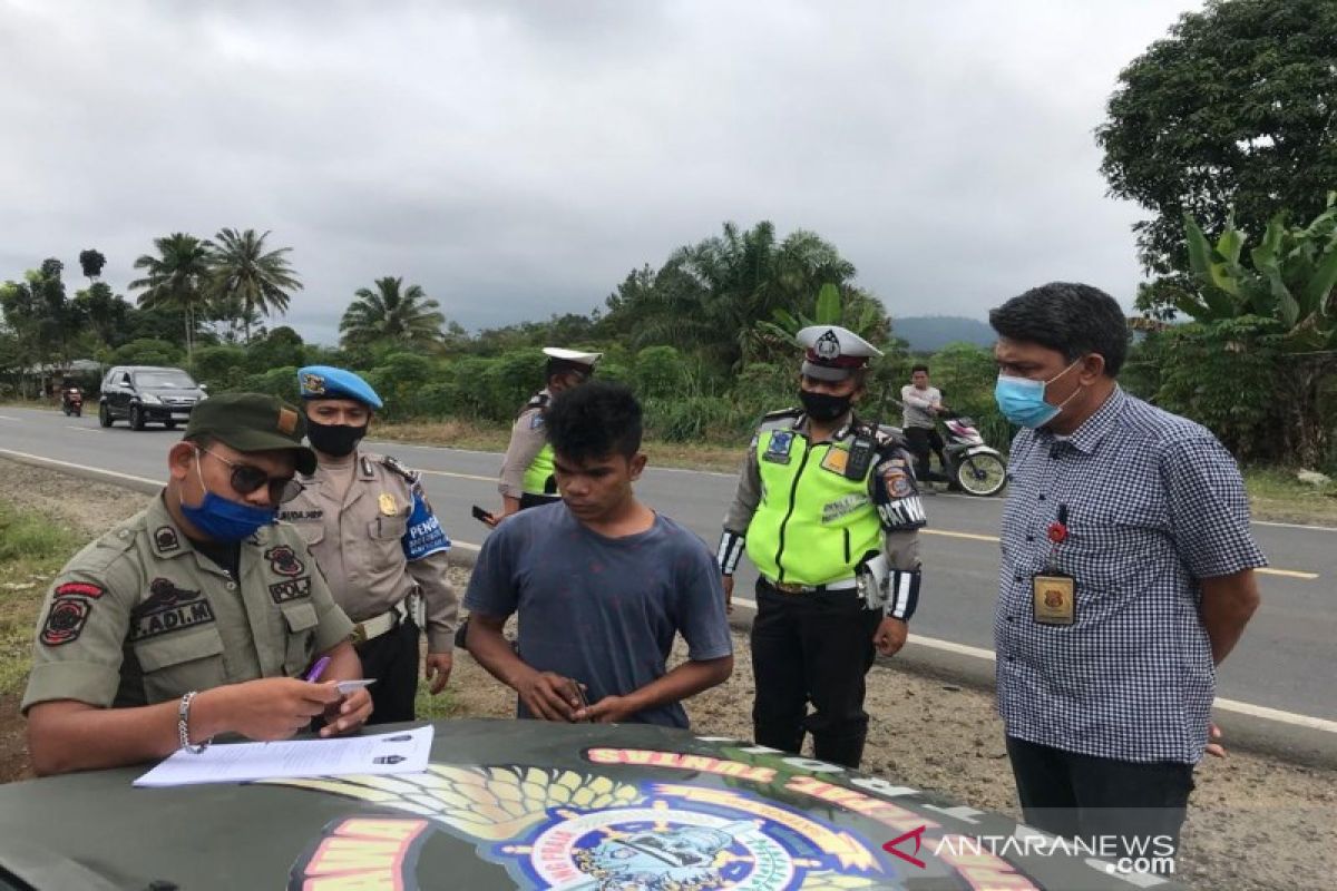 Polres Tapanuli Selatan operasi yustisia protokol kesehatan,105 terjaring