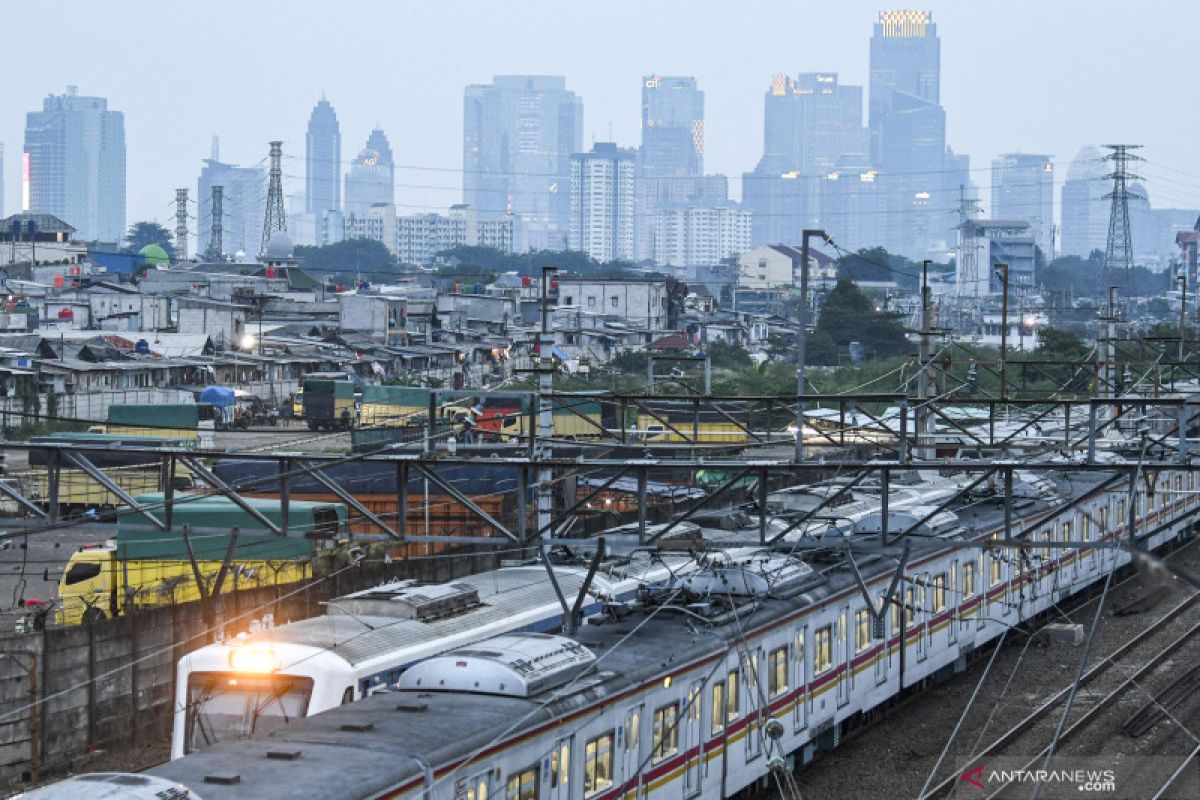 Bunga acuan BI catat rekor terendah, hanya 3,75 persen