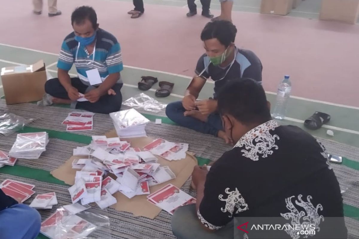 KPU Rembang mulai sortir surat suara pilkada