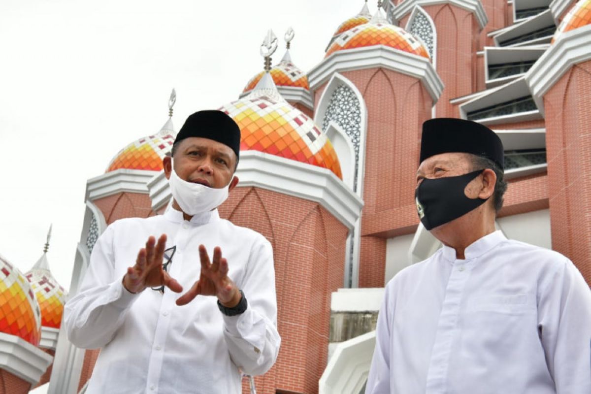 Sulsel siapkan Rp22 miliar untuk rampungkan masjid 99 kubah