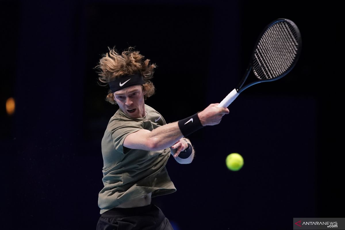 Rublev sudahi perjuangan di ATP Finals dengan kemenangan atas Thiem