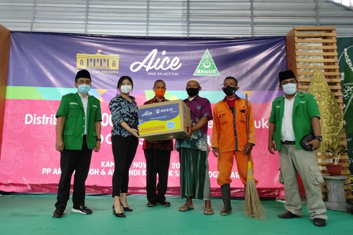 Paku Alam X apresiasi donasi masker medis GP Ansor dan Aice Group