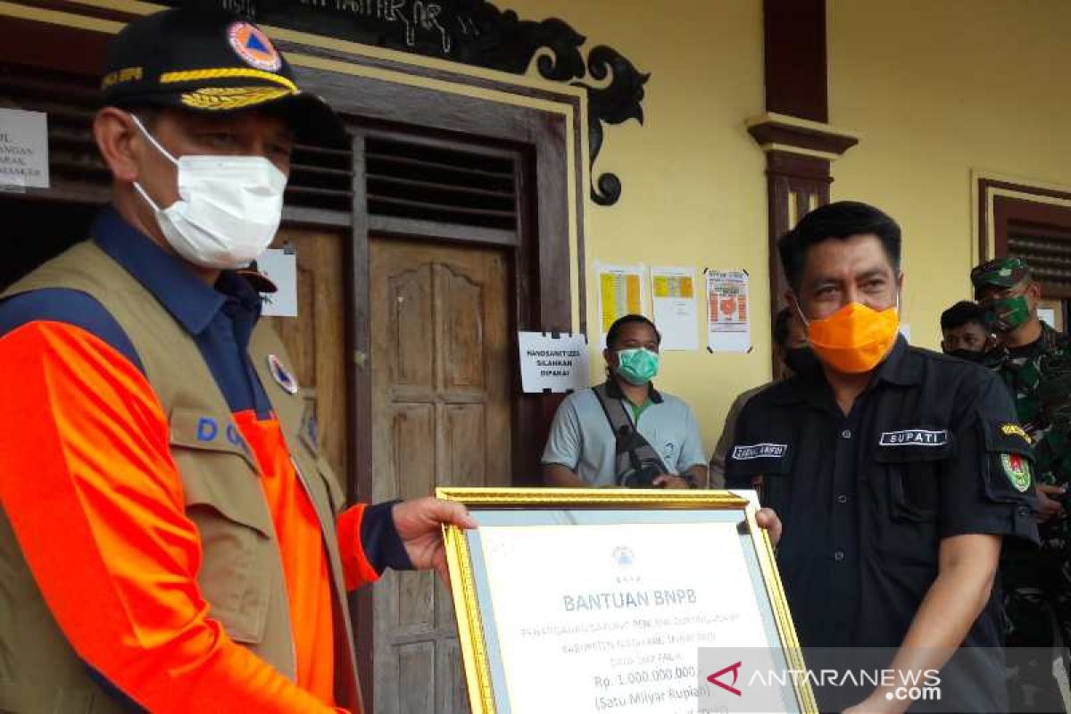 BNPB bantu Rp1 miliar untuk penanganan pengungsi Merapi di Magelang