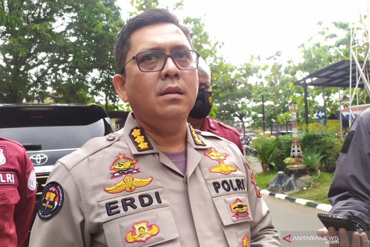 Polda Jabar larang acara sebabkan kerumunan