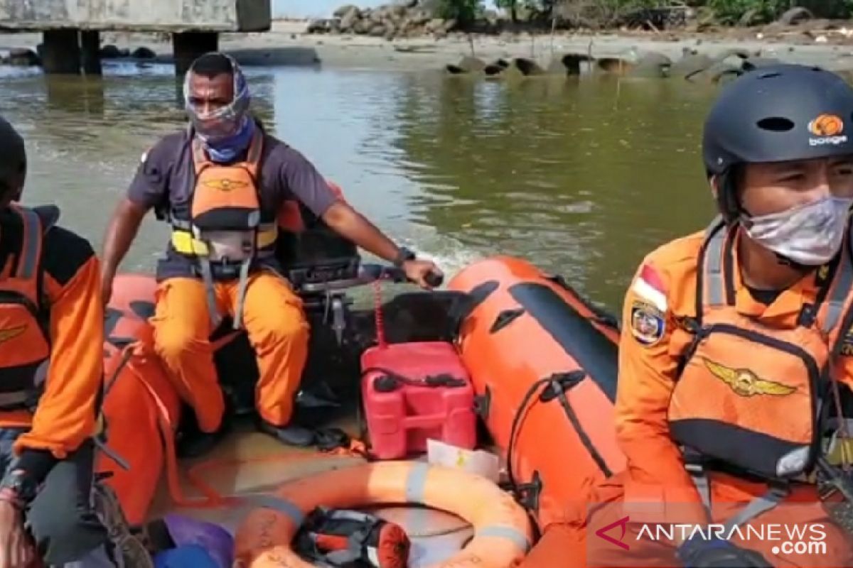 Tim SAR hentikan pencarian pemancing tenggelam di Bengkulu