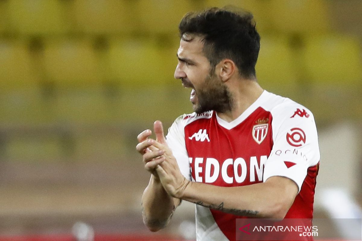 Kontrak berakhir Cesc Fabregas pergi dari AS Monaco