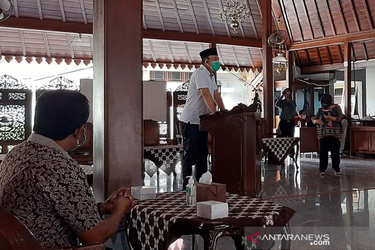 Bupati: Warga Banyumas diminta tidak malu jika merasa ada gejala COVID-19