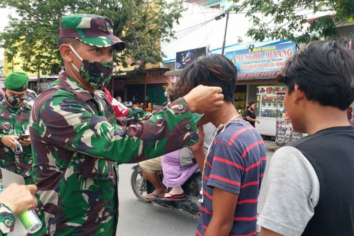 Kodam I/BB gelar operasi pendisiplinan prokes di Medan