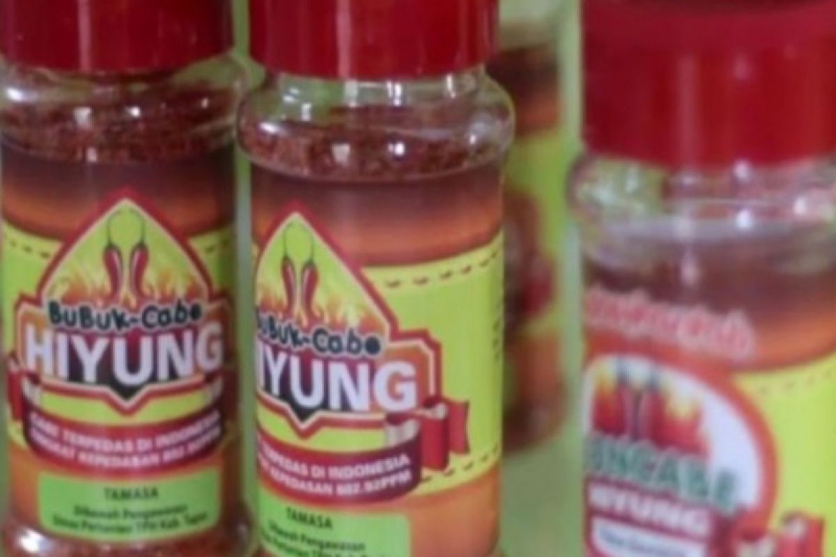 Tapin's Hiyung chili product obtains distribution permit from BPOM