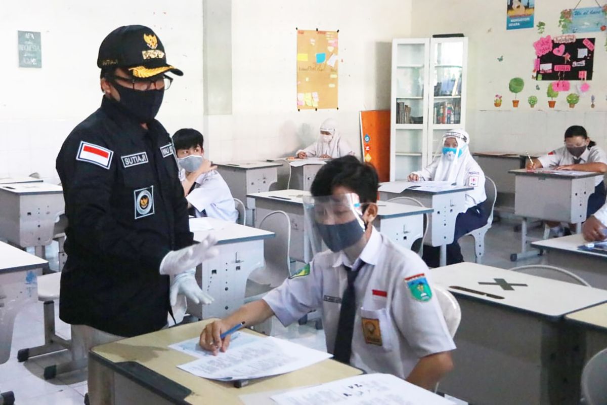 Gugus Tugas COVID-19 Kota Malang pantau kesiapan pembelajaran tatap muka