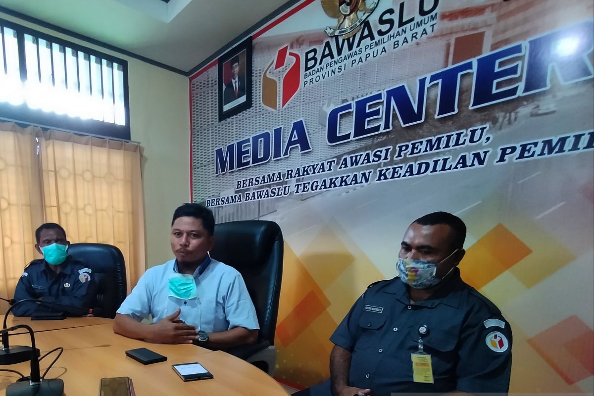 Bawaslu Papua Barat siapkan dua lapis pengawas Pilkada