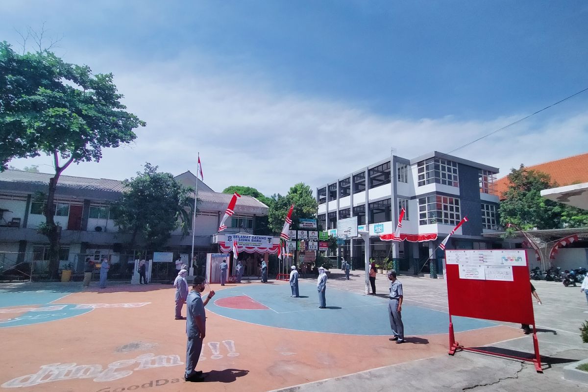 Guru SD-SMP di Surabaya diminta adaptasi kebiasaan baru sekolah tatap muka