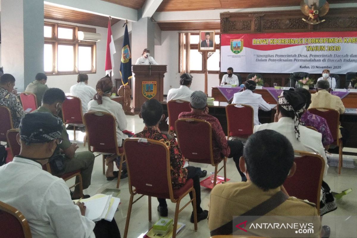 Resepsi pernikahan di Kudus bolrh digelar, maksimal tamu 50 orang