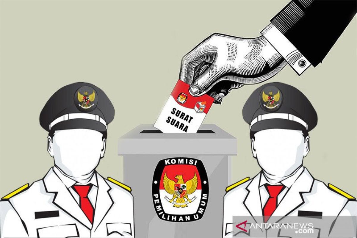 KPU Palu  libatkan mahasiswa bantu lipat surat suara