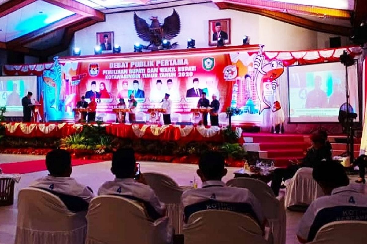 Debat perdana Pilkada Kotim tanpa perdebatan