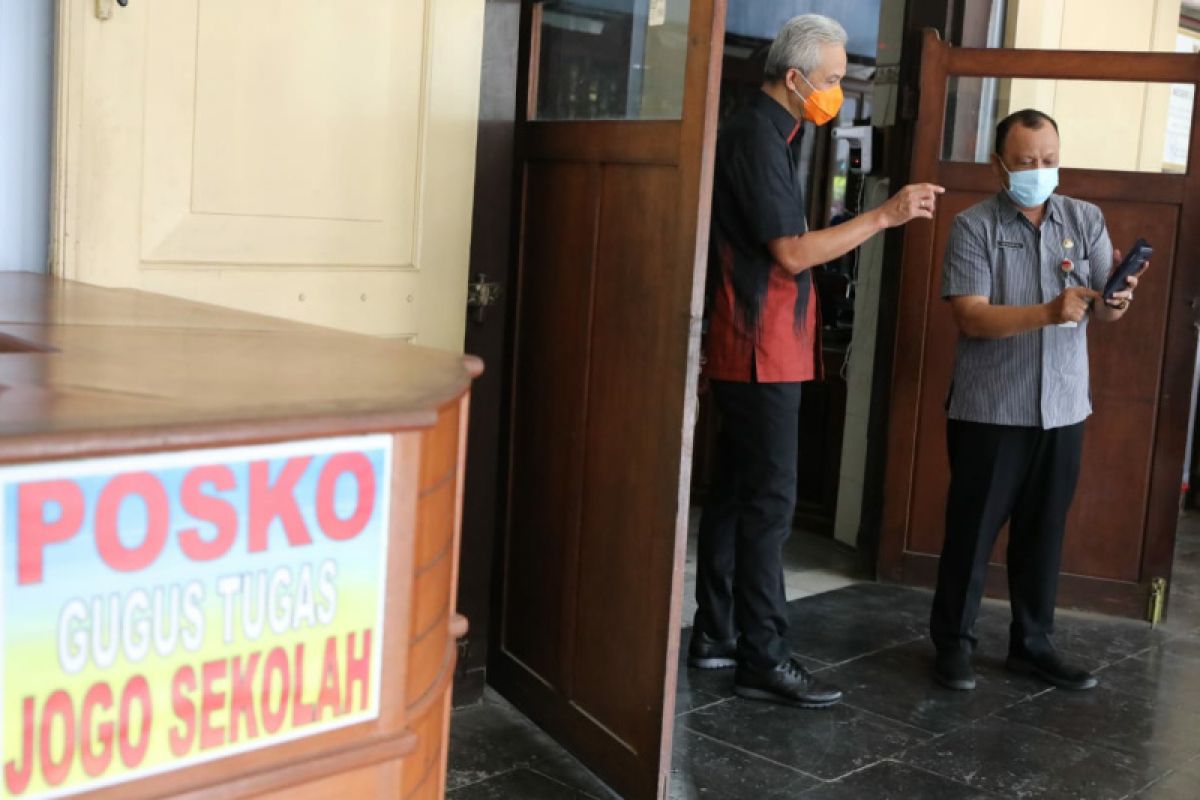 Gubernur Jateng cek kesiapan  sekolah tatap muka