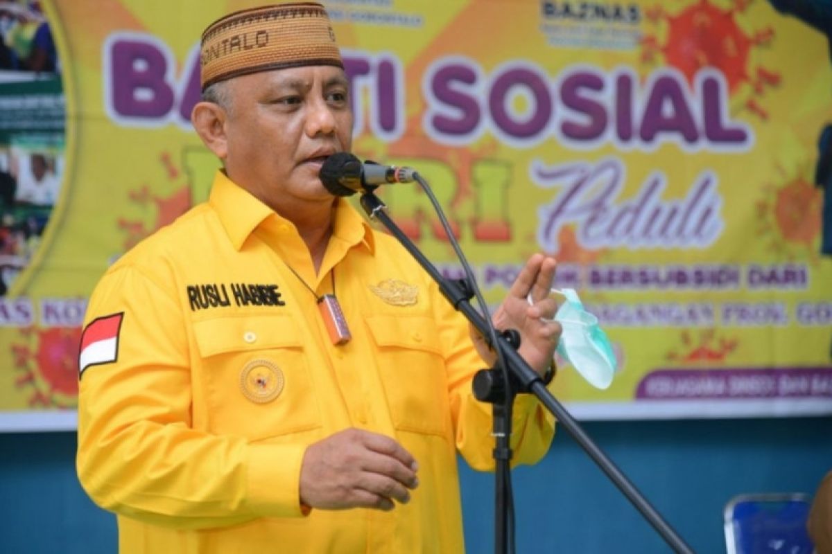 Gubernur imbau warga Pohuwato jaga suasana kondusif jelang pilkada