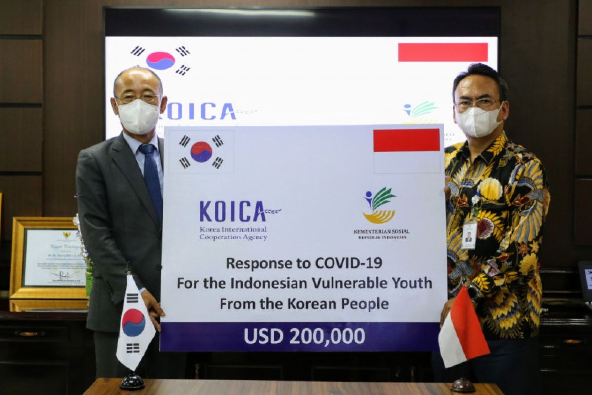 S Korea provides COVID-19 aid for at-risk Indonesian youth