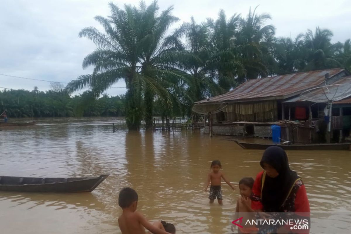 351.196 warga Kota Bengkulu berpotensi terdampak bencana hidrometeorologi