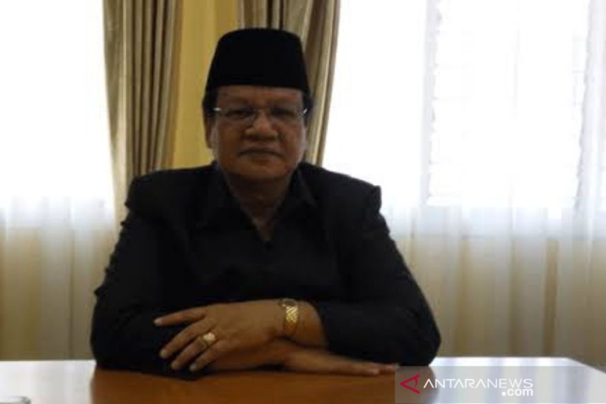 Pemkot Padangsidimpuan diminta libatkan TNI-Polri tertibkan PKL