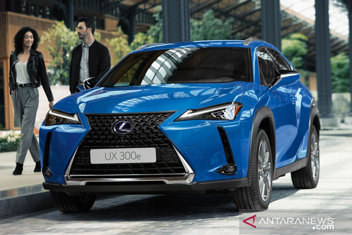 Mengintip keunggulan dan kemudahan Lexus UX 300e