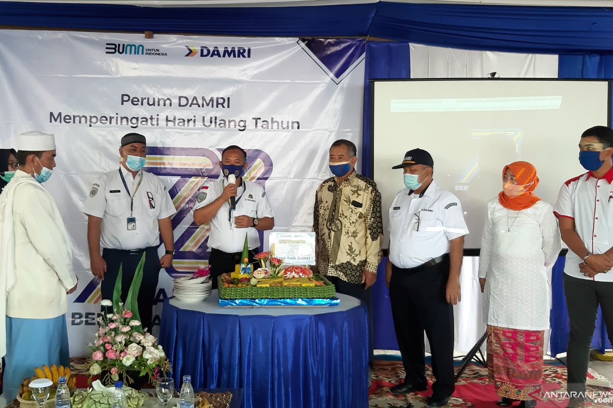 DAMRI Pontianak target kembangkan angkutan perintis paralel perbatasan