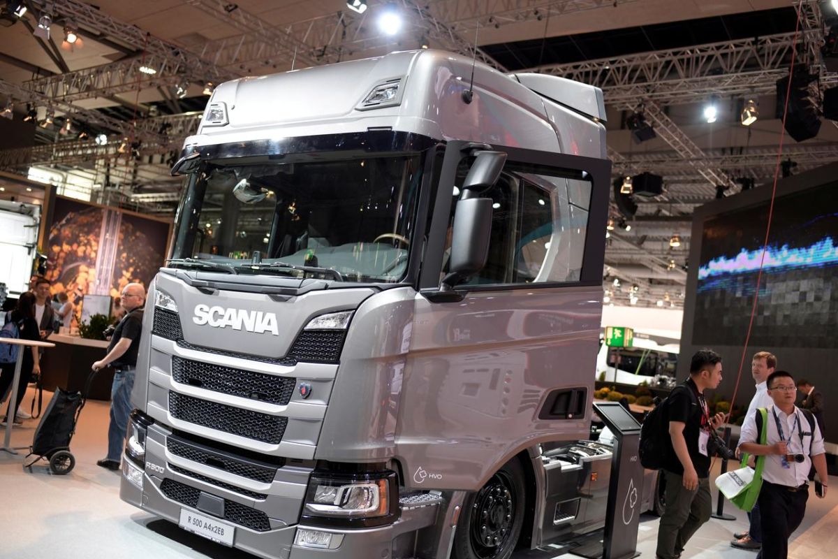 Scania  resmi beli perusahaan truk di China