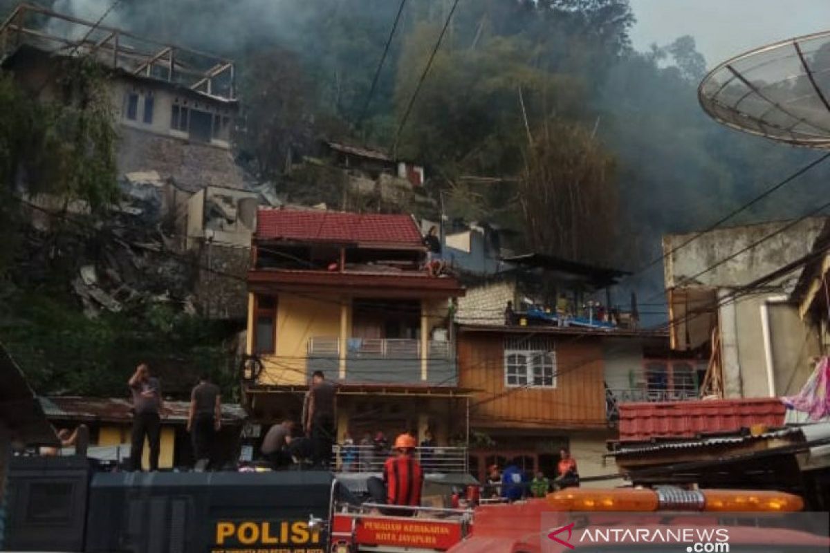 PLN lakukan pemadaman darurat akibat kebakaran di wilayah APO Kali Jayapura