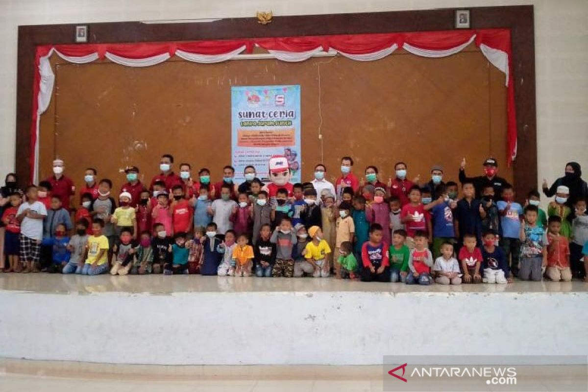 70 Anak Sunat Ceria Bersama JNE dalam Program HIPMI Bateng dan Super Ring Indonesia