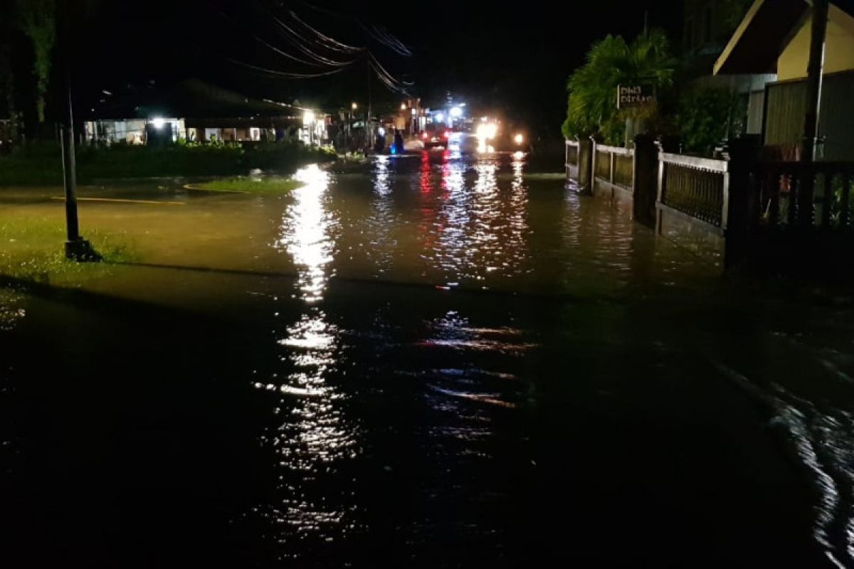 Banjir rob rendam puluhan rumah warga di Natuna