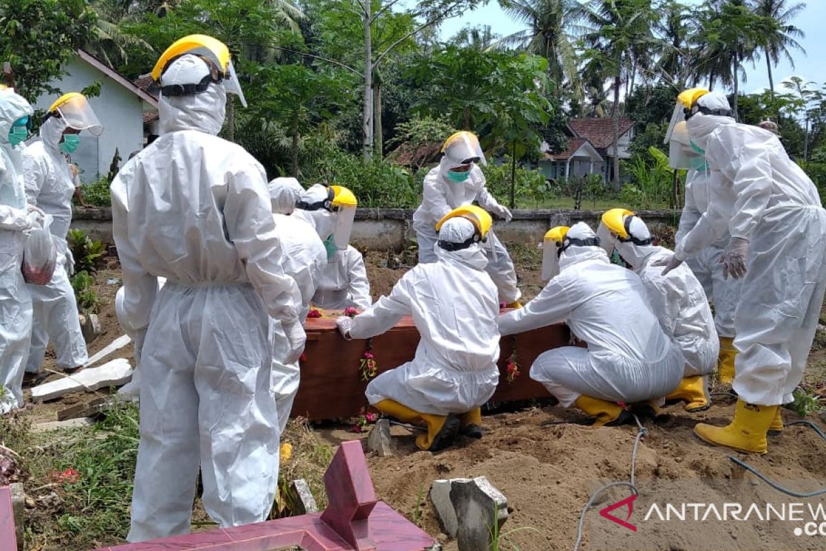 Ini penyebab meningkatnya kasus kematian pasien COVID-19 di Jember