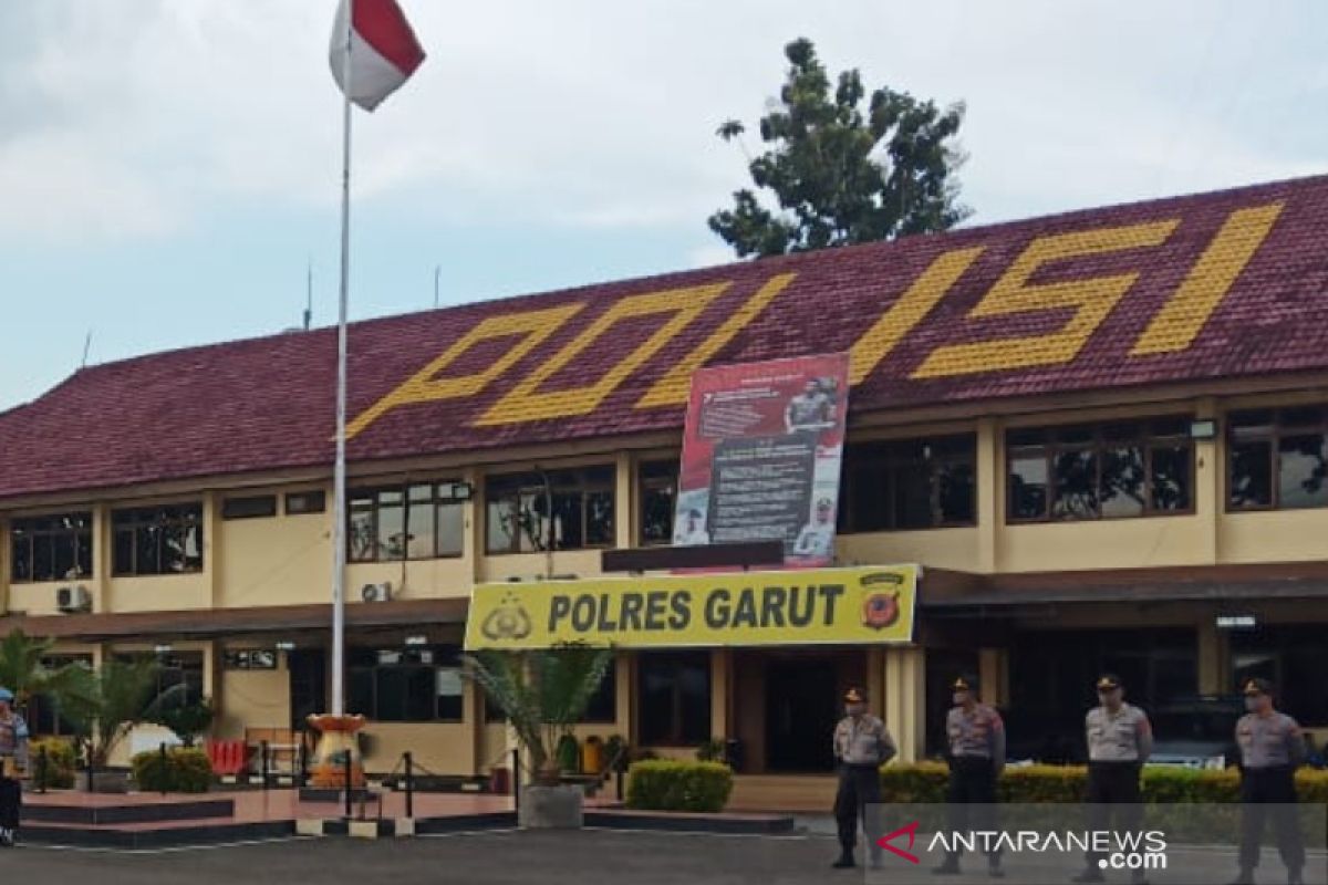 Tim Saber Pungli tangkap PNS terkait penipuan