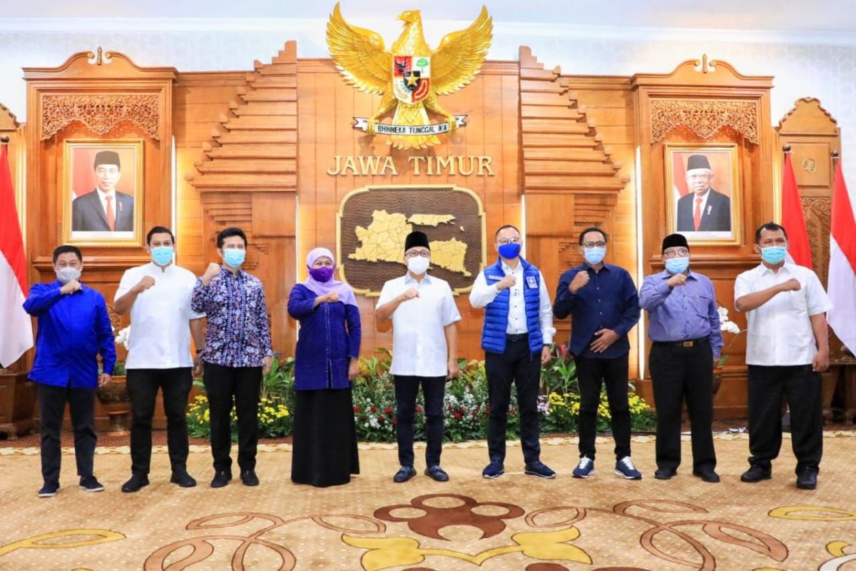 Zulhas minta legislator PAN Jatim dukung kebijakan Khofifah