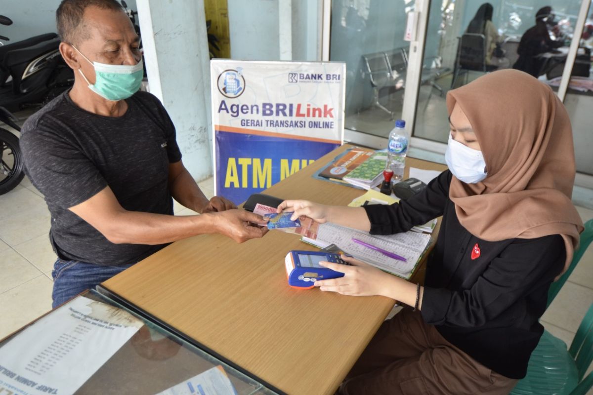 16.201 Agen BRILink Lampung-Bengkulu terus layani masyarakat di tengah pandemi COVID-19