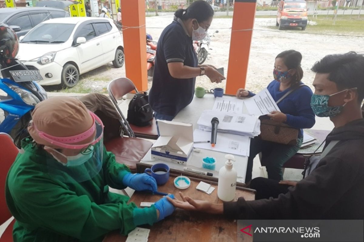 KPU Gumas rapid test 3.000 lebih penyelenggara pilkada