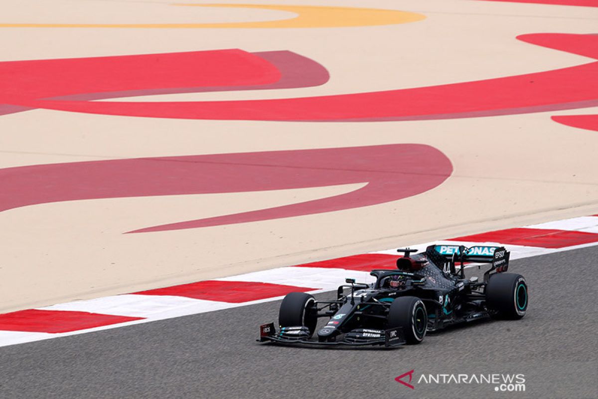 Hamilton tercepat di FP1 Grand Prix Bahrain