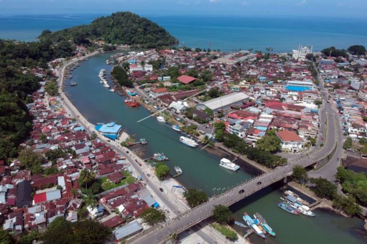 Menyaksikan Wajah Kota Padang Hari ini