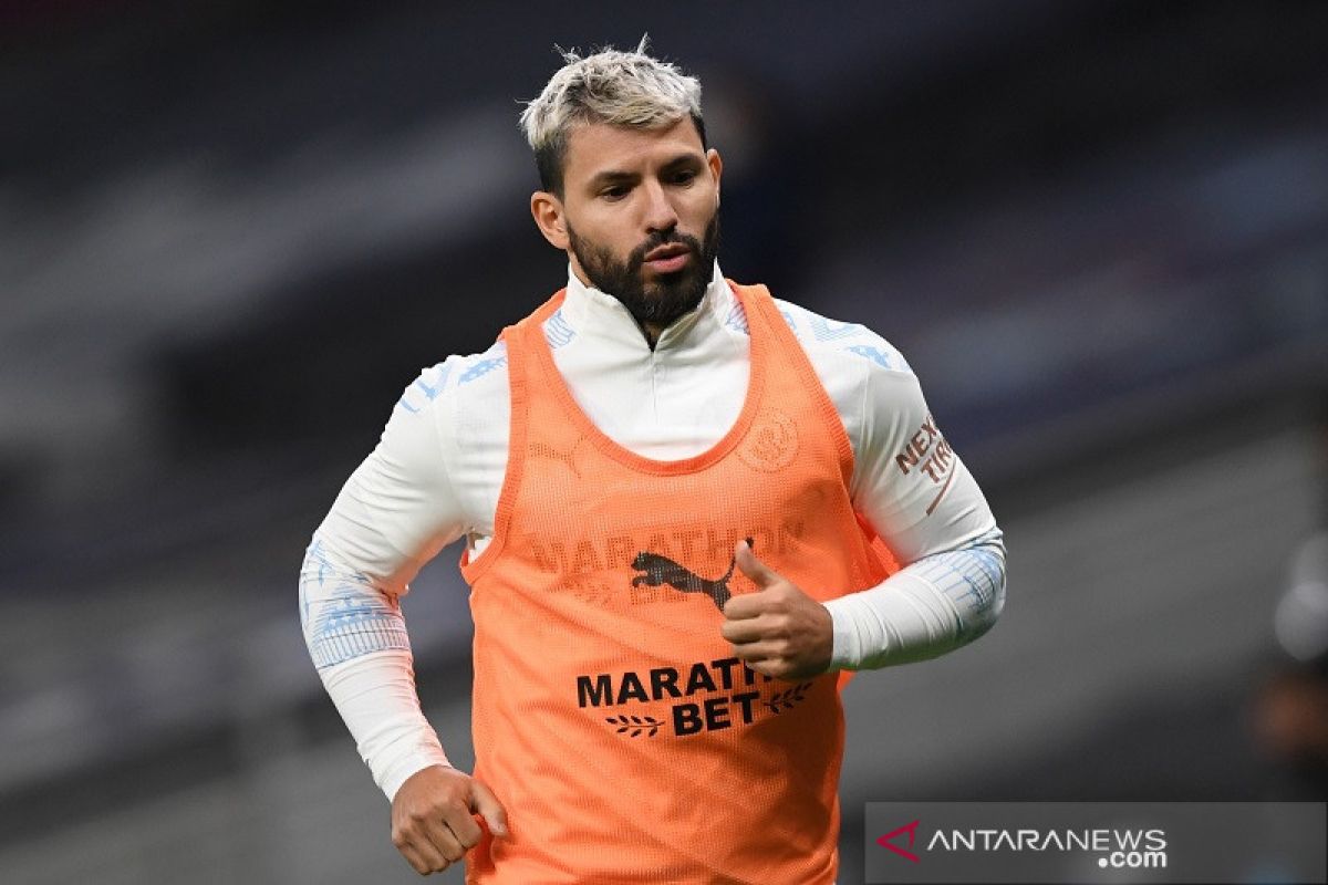 Aguero sudah berlatih tapi belum siap kembali bermain