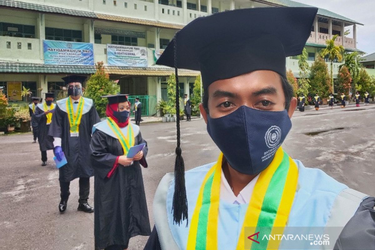 UM Palangkaraya wisuda 600 lulusan secara tatap muka