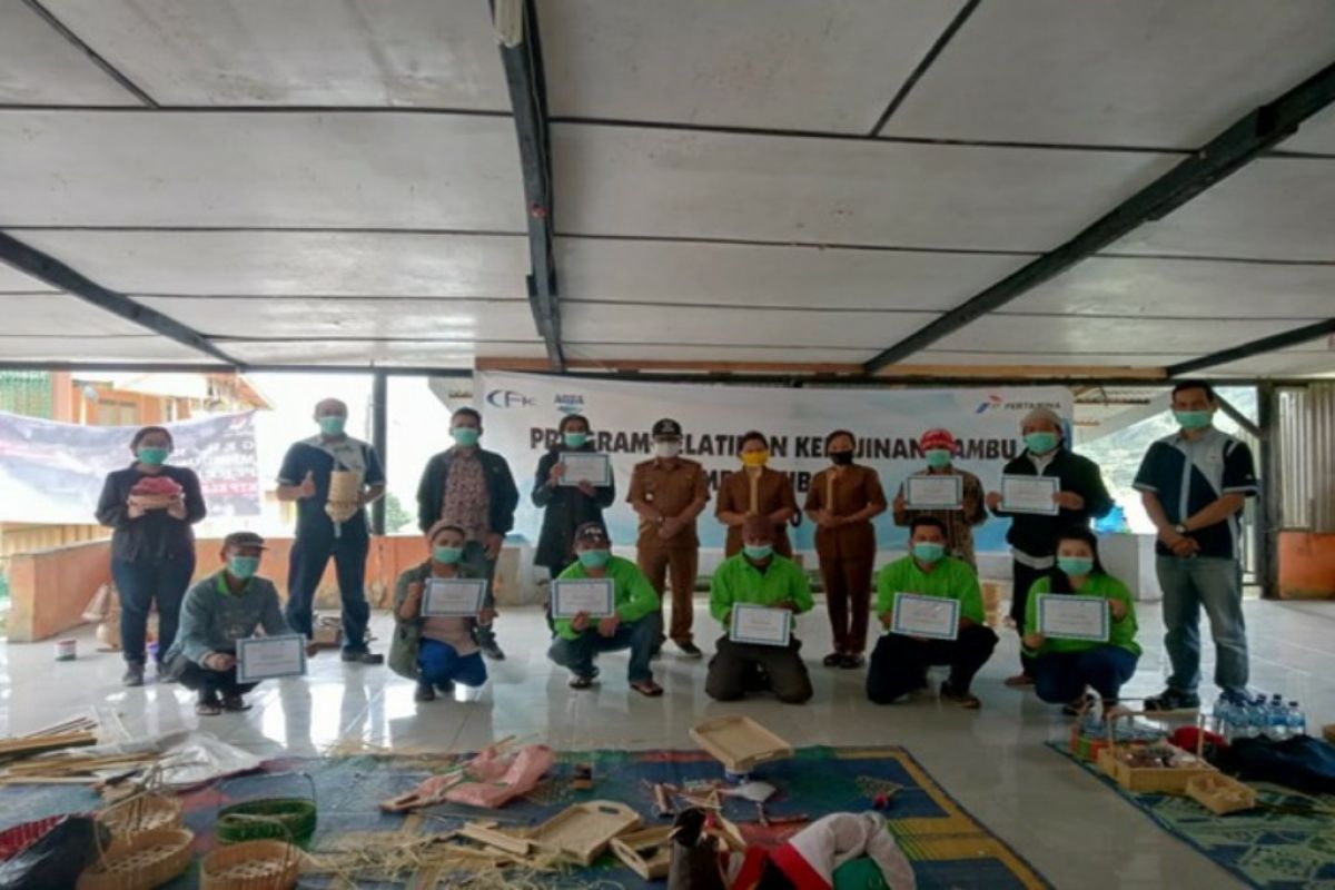 Tirta Sibayakindo dan PGE Area Sibayak monitoring Bersama Stakeholders Pelatihan Kerajinan Bambu