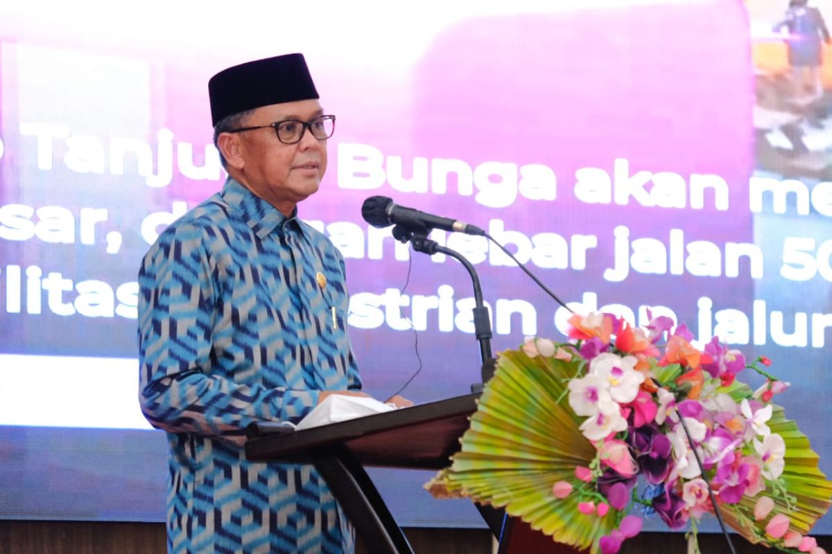 Gubernur Sulsel berikan insentif kepada 10 ribu guru mengaji pada 2021