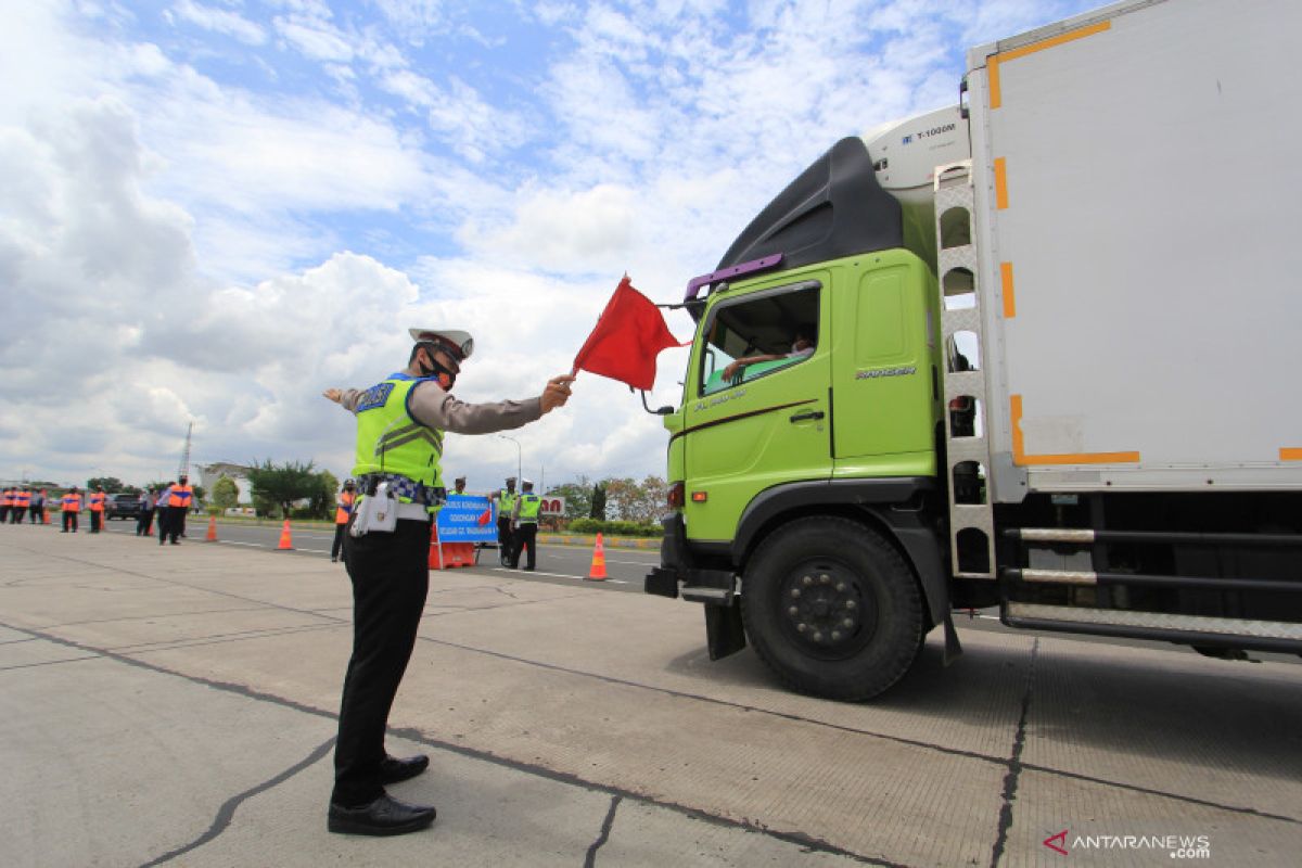 Apa penyebab kecelakaan Tol Cipali?