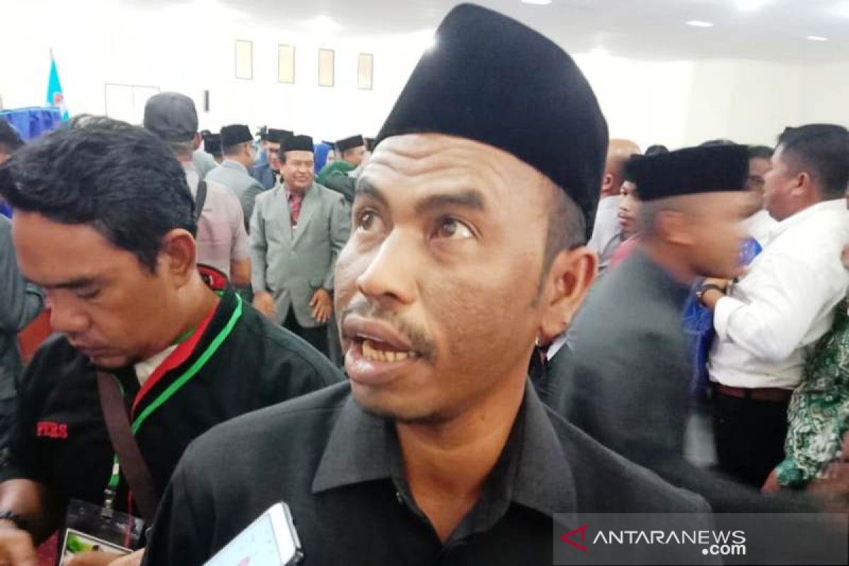 Ketua DPRK Aceh Barat minta pelaku usaha taati kewajiban setor PAD