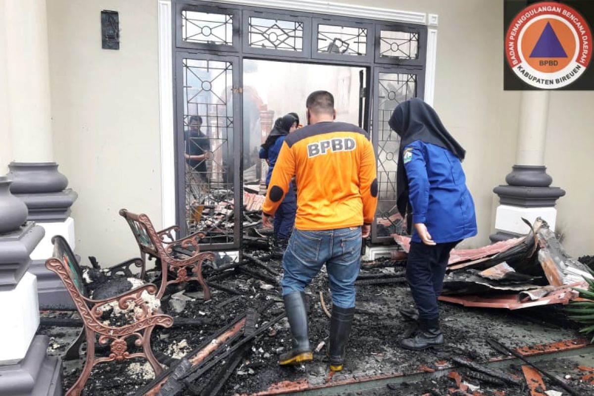 Rumah permanen di Bireuen terbakar akibat korsleting listrik