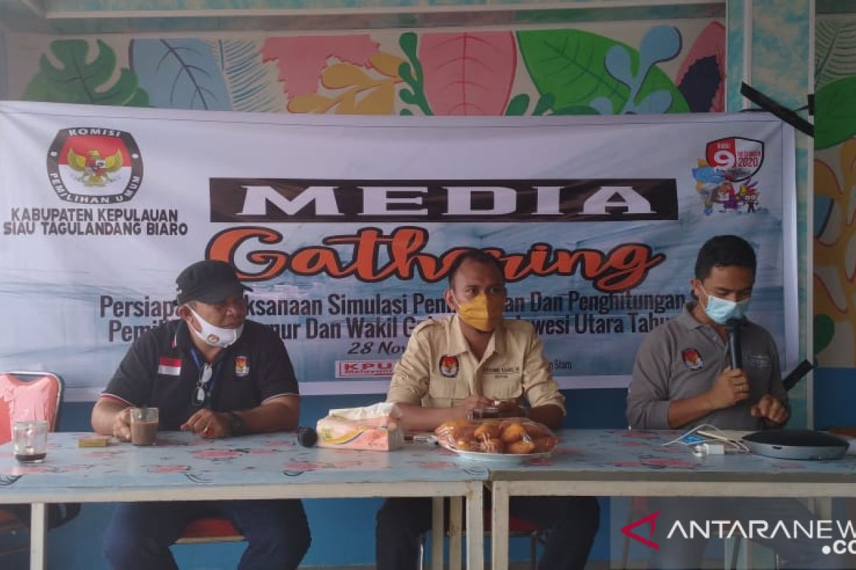 KPU Sitaro Adakan Media Gathering Simulasi Pemungutan dan  Penghitungan Suara