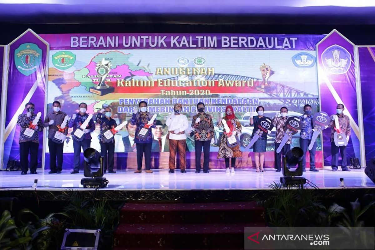 Penghargaan Kaltim Education Award Bukti Kepedulian Pemprov Bidang Pendidikan