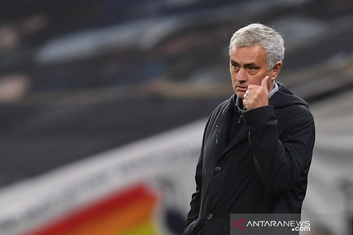 Mourinho:  Spurs kuda poni di perebutan gelar Liga Inggris